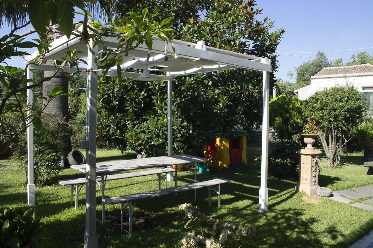 Casa vacanze Etna Sweet Home Santa Venerina
